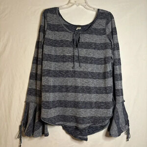 We the Free Gray Blue Striped Tie Flare Sleeve Knit Top Tunic Size Small Boho
